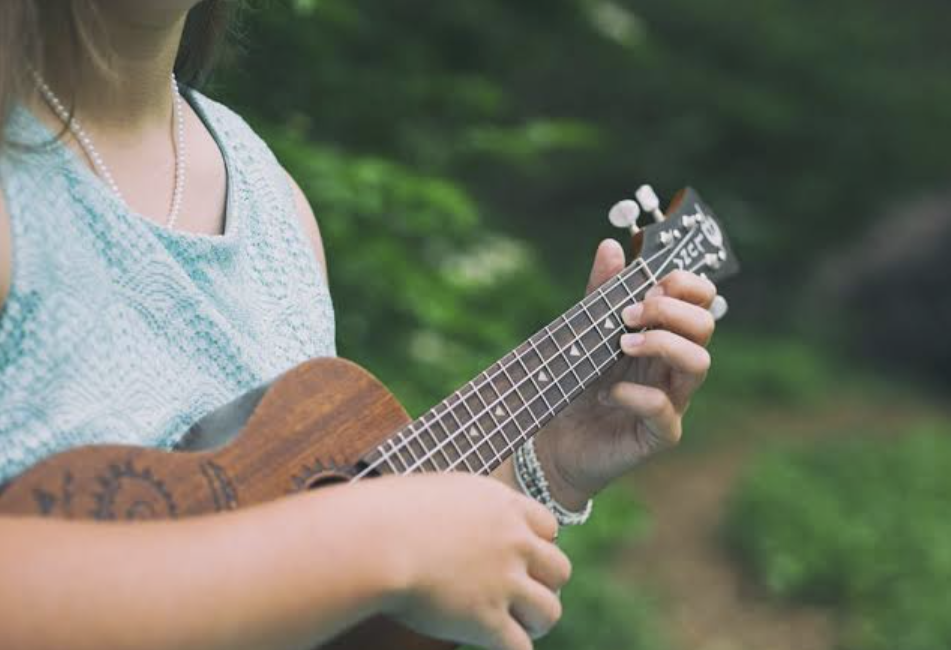 How to Learn Ukulele: A Beginner's Guide to Playing Your First Songs