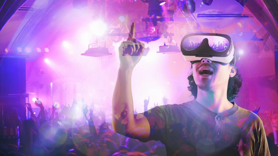 Virtual Concerts: Are They the Future of Live Music?